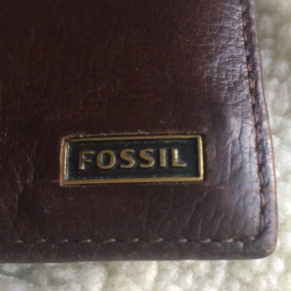 Fossil Wallet - Picture 1 of 6